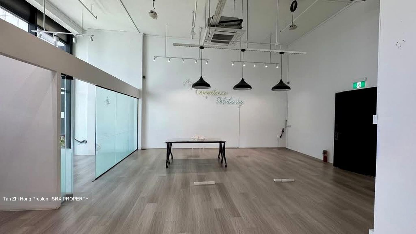 Tahir Building (D1), Office #563665191
